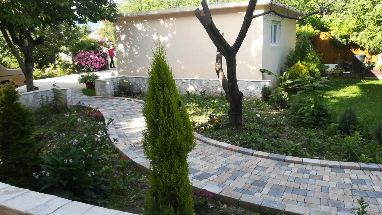 Riverside Guesthouse Pocitelj Esterno foto